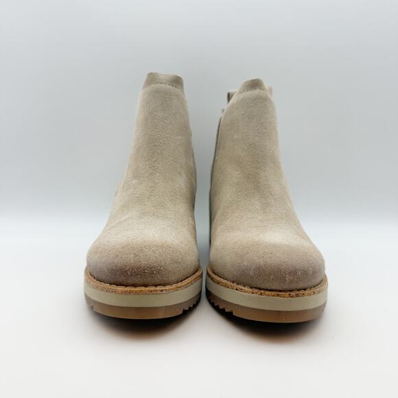 Sofft Womens Emeree Boots Size 6.5 Cream Suede Leather Wedge Heel NWOB - Picture 8 of 11
